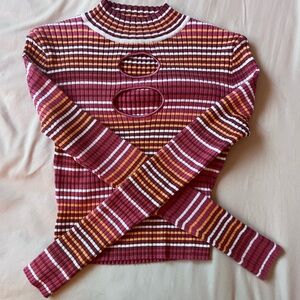 Cropped long sleeve shirt!